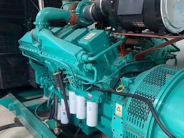 浦城更换100kW柴油发电机组机油时，需要注意哪些事项？