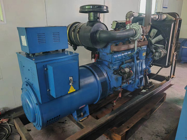 浦城100kW柴油发电机组使用多级机油有哪些优缺点？