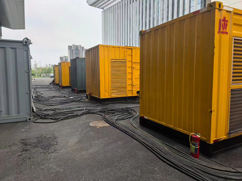 浦城柴油发电机组冬季保养有哪些注意事项?